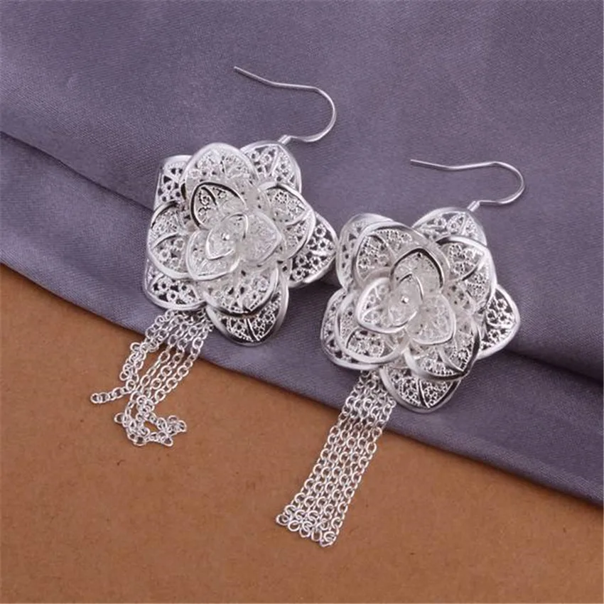 Korean explosion models silver color jewelry Women lady weding party elegant woman big flower earrings E275
Korean explosion models silver color jewelry Women lady weding party elegant woman big flower earrings E275