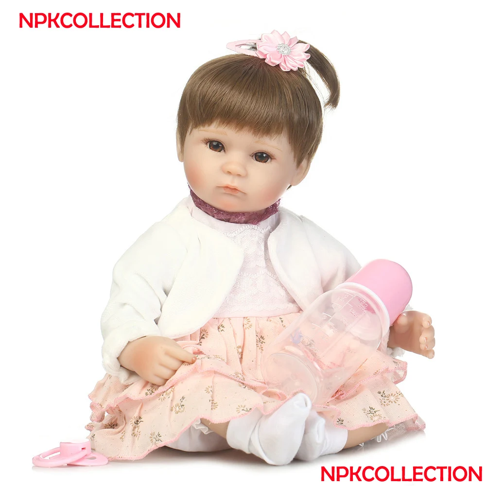 NPKCOLLECTION brand reborn dolls toys 18"40cm lifelike girl silicone baby dolls reborn children gift toy dolls reborn bonecas
NPKCOLLECTION brand reborn dolls toys 18"40cm lifelike girl silicone baby dolls reborn children gift toy dolls reborn bonecas