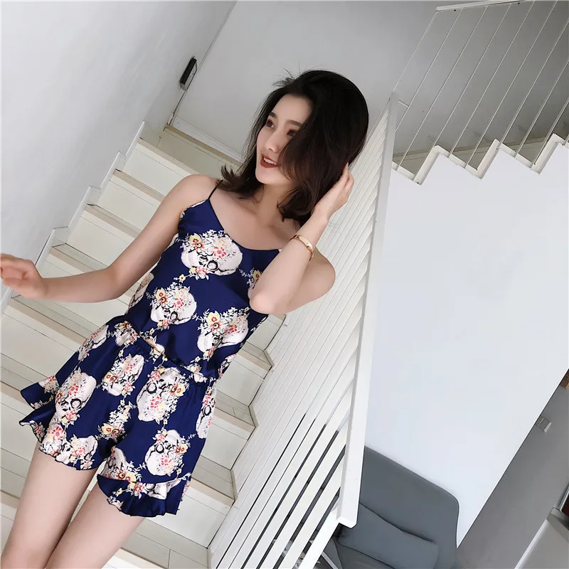 women's pajamas sets cheap promotion spaghetti strap cami tops + shorts ruffles pajama sets satin pyjamas sets sleepwear set 
women's pajamas sets cheap promotion spaghetti strap cami tops + shorts ruffles pajama sets satin pyjamas sets sleepwear set