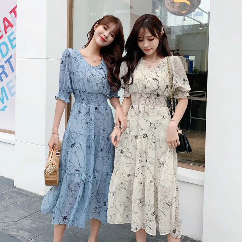 Summer retro French girl V neck short sleeved chiffon dress lotus leaf sleeves elastic waist big pen print A shaped woman dress
Summer retro French girl V neck short sleeved chiffon dress lotus leaf sleeves elastic waist big pen print A shaped woman dress