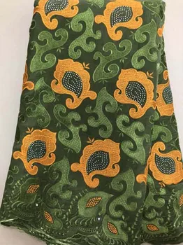 Nigerian Swiss Voile Cotton Lace Fabric 2019 New African Swiss Voile Lace In Switzerland High Quality Swiss green Lace ELL3382
Nigerian Swiss Voile Cotton Lace Fabric 2019 New African Swiss Voile Lace In Switzerland High Quality Swiss green Lace ELL3382