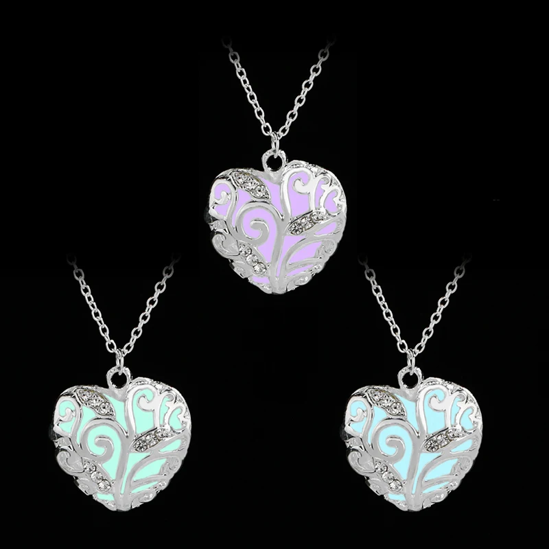 Glow in the Dark necklace woman Luminous Magical Fairy crystal necklace Pendant Fluorescent Jewelry Girl Blue green purper Light
Glow in the Dark necklace woman Luminous Magical Fairy crystal necklace Pendant Fluorescent Jewelry Girl Blue green purper Light