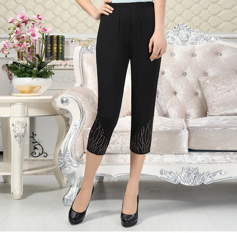 Middle-Aged Women Pants 2019 Summer Casual Calf-Length Pants Elastic Waist Loose Women'S Pants T486
Middle-Aged Women Pants 2019 Summer Casual Calf-Length Pants Elastic Waist Loose Women'S Pants T486
