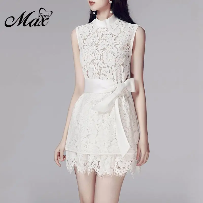 Max Spri 2019 New Women Two Piece Set O-Neck Sleeveless Top With Shorts Set Hollow Out Lace Up With Sashes Sexy Fashion Set
Max Spri 2019 New Women Two Piece Set O-Neck Sleeveless Top With Shorts Set Hollow Out Lace Up With Sashes Sexy Fashion Set