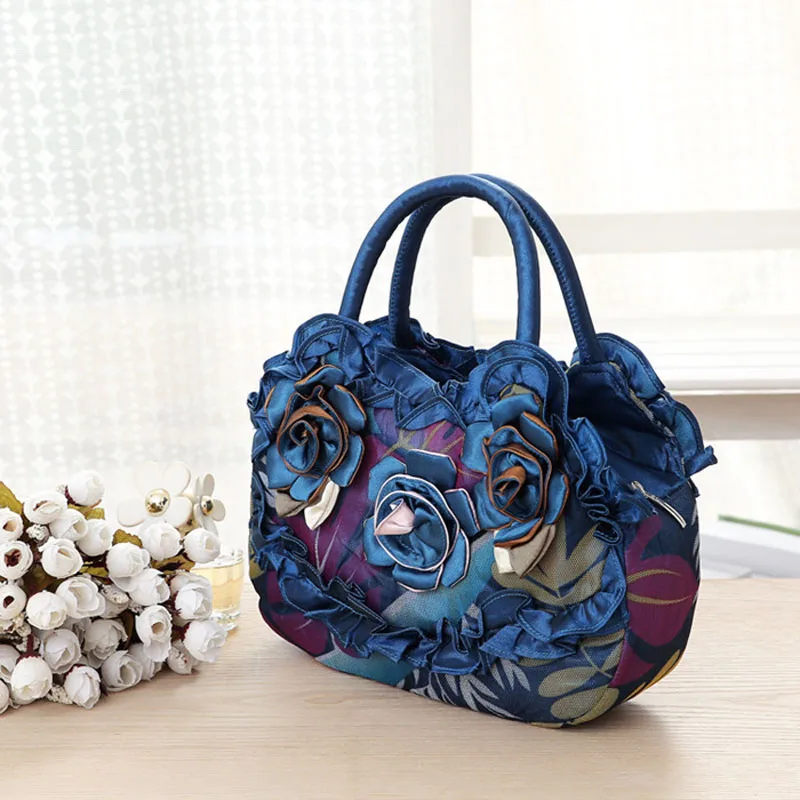 New key in the bag small handbag canvas bag lace Flower Design Satin handbag mobile phone bag women's bag (more colors)
New key in the bag small handbag canvas bag lace Flower Design Satin handbag mobile phone bag women's bag (more colors)