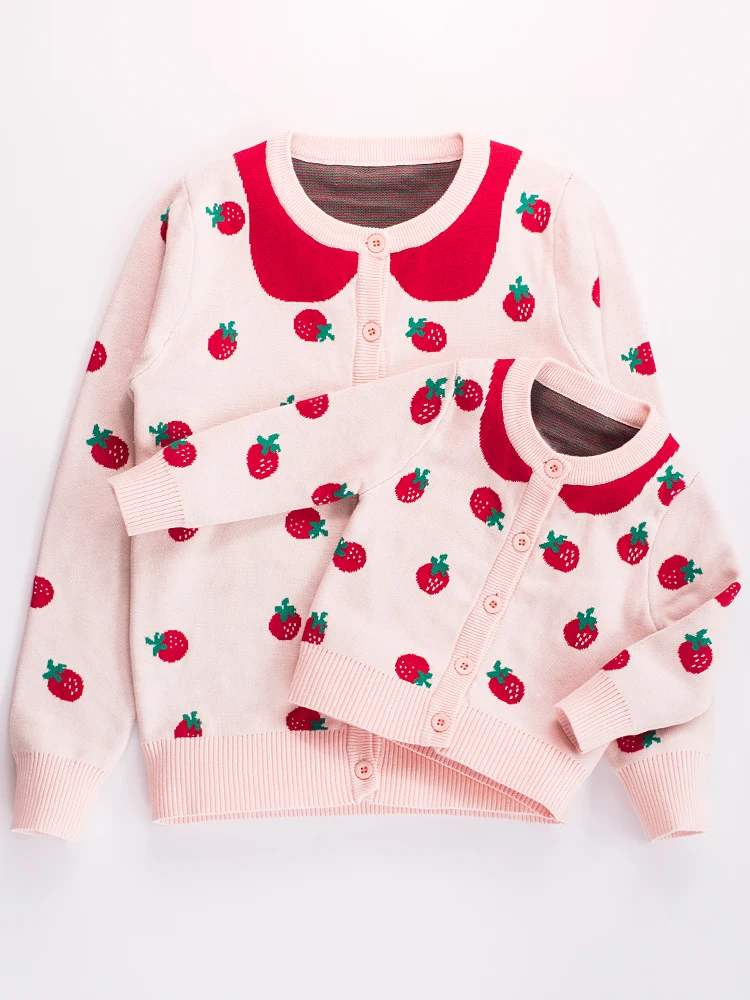 2019 Spring&Autumn New Family Matching Outfits Thickened Double-layer Cotton Strawberry Knitted Cardigan Sweater Korean Version
2019 Spring&Autumn New Family Matching Outfits Thickened Double-layer Cotton Strawberry Knitted Cardigan Sweater Korean Version