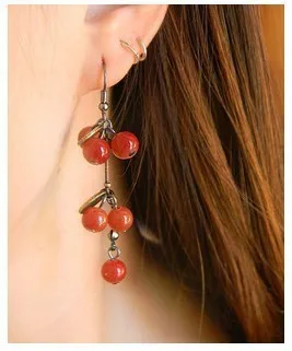 Free Shipping Wholesales 2019 New Design Hot Fashion Seductive Hawthorn Earrings Jewelry
Free Shipping Wholesales 2019 New Design Hot Fashion Seductive Hawthorn Earrings Jewelry
