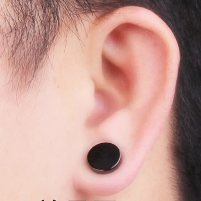 Hip Hop Rock Round Punk Double Sided Round Black Stud Earrings Male Gothic Barbell Magnet Earrings Luxury Jewelry
Hip Hop Rock Round Punk Double Sided Round Black Stud Earrings Male Gothic Barbell Magnet Earrings Luxury Jewelry