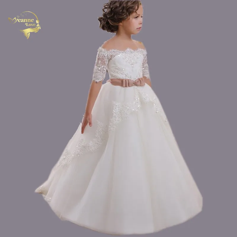 First Communion Dresses for Girl Boat Neck Off the Shoulder Half Sleeves Lace Kids Princess Gown for Weddings Birthday Vestidos
First Communion Dresses for Girl Boat Neck Off the Shoulder Half Sleeves Lace Kids Princess Gown for Weddings Birthday Vestidos
