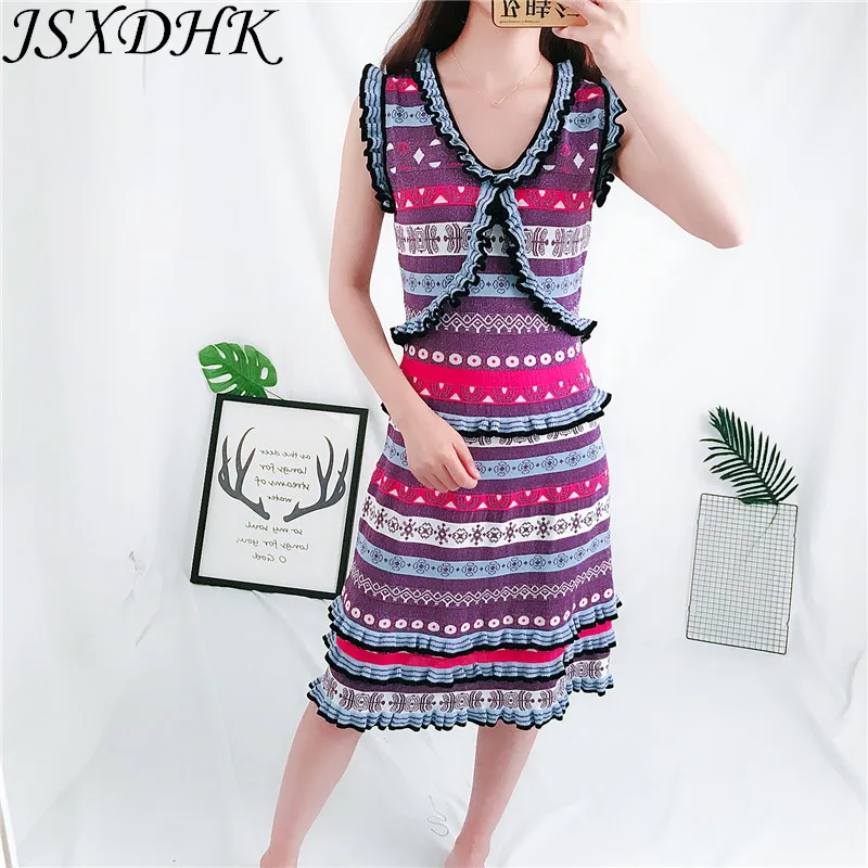 JSXDHK Summer Fashion Knited A Line Dress 2019 Korean Women Colour Jacquard Print Sleeveless Ruffles Slim V Neck Knitting Dress 
JSXDHK Summer Fashion Knited A Line Dress 2019 Korean Women Colour Jacquard Print Sleeveless Ruffles Slim V Neck Knitting Dress