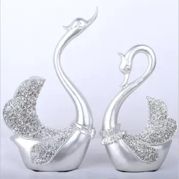 Resin Swan Couple Model Statue Figurine Home Ornaments Decor Wedding Gift Sculpture Living Room Decoration
Resin Swan Couple Model Statue Figurine Home Ornaments Decor Wedding Gift Sculpture Living Room Decoration