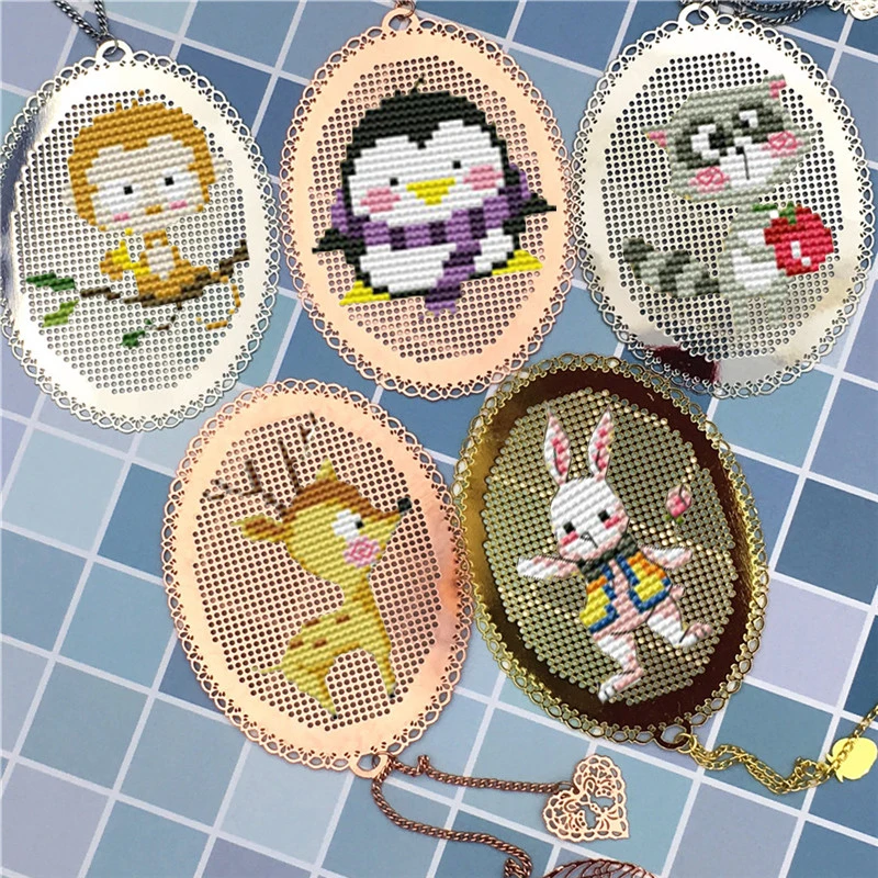 Cute Animals DIY Craft Stich Cross Stitch Bookmark Metal Silver Golden Needlework Embroidery Crafts Counted Cross-Stitching Kit
Cute Animals DIY Craft Stich Cross Stitch Bookmark Metal Silver Golden Needlework Embroidery Crafts Counted Cross-Stitching Kit