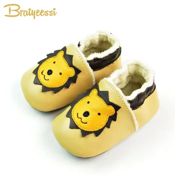 Winter Warm Baby Shoes Soft Sole Genuine Leather Baby Moccasins Lion Pattern Toddler Girl Shoes
Winter Warm Baby Shoes Soft Sole Genuine Leather Baby Moccasins Lion Pattern Toddler Girl Shoes