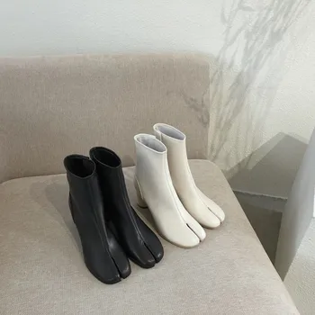GPOKHDS 2020 women ankle boots soft Sheepskin zippers autumn spring square toe high heels female boots size 34-40
GPOKHDS 2020 women ankle boots soft Sheepskin zippers autumn spring square toe high heels female boots size 34-40