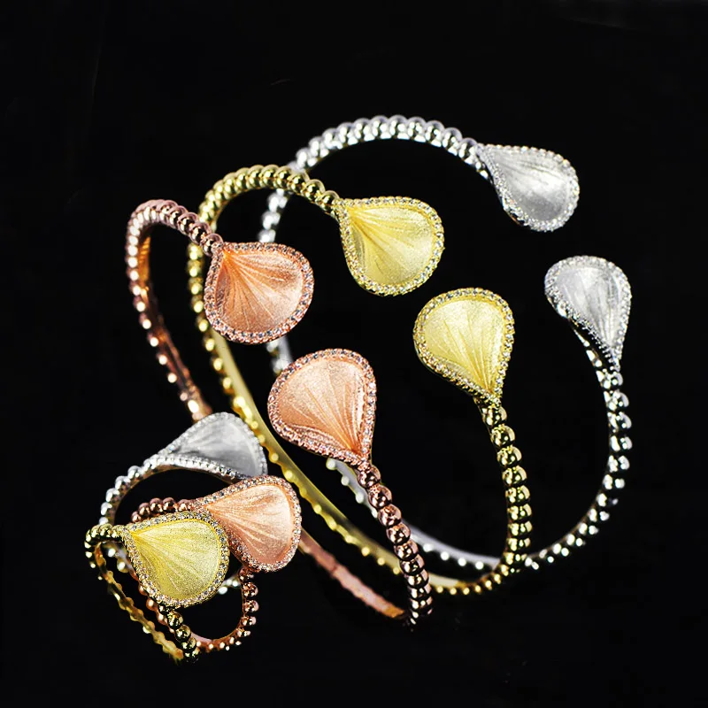 Dazz Fashion Ring Bangle Sets Big Flower Leaf Shape Luxury Shiny Zircon Jewelry Set For Wedding Party Bride Women Gifts Ornament
Dazz Fashion Ring Bangle Sets Big Flower Leaf Shape Luxury Shiny Zircon Jewelry Set For Wedding Party Bride Women Gifts Ornament
