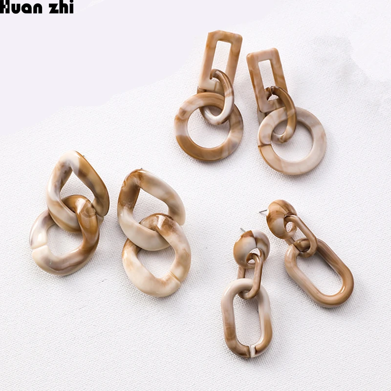 HUANZHI Vintage Marble Pattern Acrylic irregular Geometric Twisted Circle Chaim Long Drop Earrings for Women Acetate Earrings
HUANZHI Vintage Marble Pattern Acrylic irregular Geometric Twisted Circle Chaim Long Drop Earrings for Women Acetate Earrings