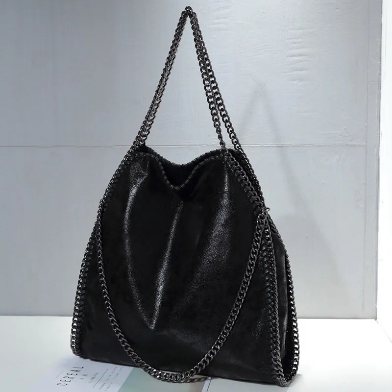 2018 new chain female bag 6030 folding three chain shoulder Shoulder Bag Shoulder Bag PU material
2018 new chain female bag 6030 folding three chain shoulder Shoulder Bag Shoulder Bag PU material