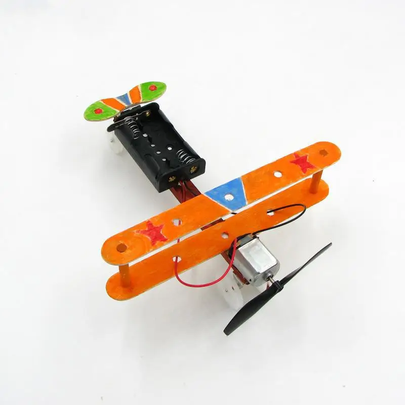 RCtown Gliding Propeller Combat Aircraft Model DIY Technology Craft Aerodynamics Training Course Gift Educational Toy
RCtown Gliding Propeller Combat Aircraft Model DIY Technology Craft Aerodynamics Training Course Gift Educational Toy