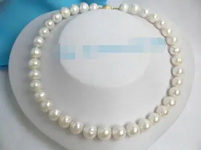 Free Shipping>> new hot Genuine 12mm 17" natural white freshwater pearls necklace j1978
Free Shipping>> new hot Genuine 12mm 17" natural white freshwater pearls necklace j1978