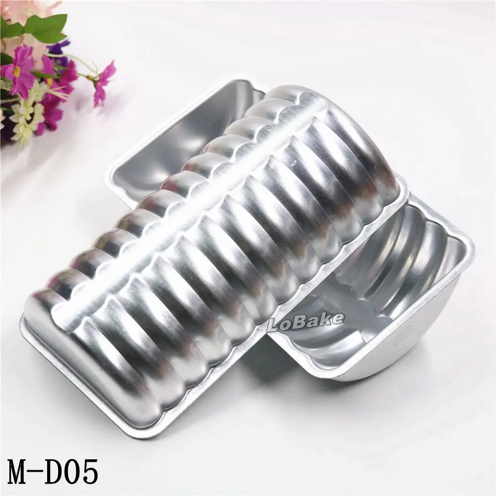 (2pcs/lot) New 21.2*11.8*5cm horseback style wheel shape anodic aluminum alloy bread mold cake mould cupcake baking supplies 
(2pcs/lot) New 21.2*11.8*5cm horseback style wheel shape anodic aluminum alloy bread mold cake mould cupcake baking supplies