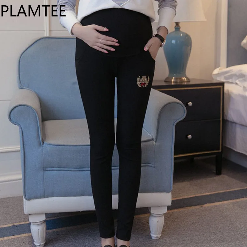 PLAMTEE Maternity Pants Autumn Printed Clothes For Pregnant Women Candy Color Pregnancy Casual Pant Fashion 2017 Trousers Female
PLAMTEE Maternity Pants Autumn Printed Clothes For Pregnant Women Candy Color Pregnancy Casual Pant Fashion 2017 Trousers Female