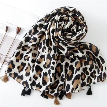 Fashion Female Long Scarf New Design Leopard Print Dot Cystic Viscose Shawl Spring & Autumn Lady Print Shawl Scarf Muslim Hijad
Fashion Female Long Scarf New Design Leopard Print Dot Cystic Viscose Shawl Spring & Autumn Lady Print Shawl Scarf Muslim Hijad