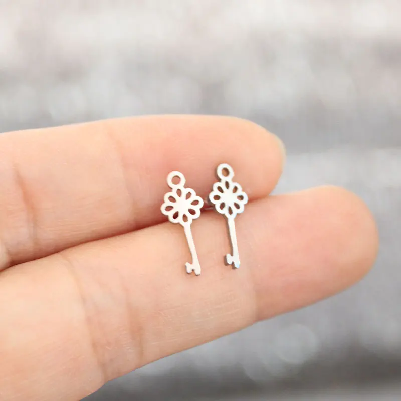 New Arrival 1Pair Tiny Key Stainless Steel Earrings Tiny Earring Stud For Women Girls Jewelry Accessories Gift
New Arrival 1Pair Tiny Key Stainless Steel Earrings Tiny Earring Stud For Women Girls Jewelry Accessories Gift