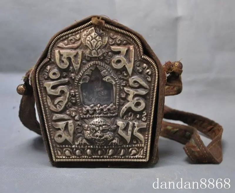 christmas old tibet silk cloth silver Guru Rinpoche Padmasambhava buddha Mandal Shrines halloween
christmas old tibet silk cloth silver Guru Rinpoche Padmasambhava buddha Mandal Shrines halloween