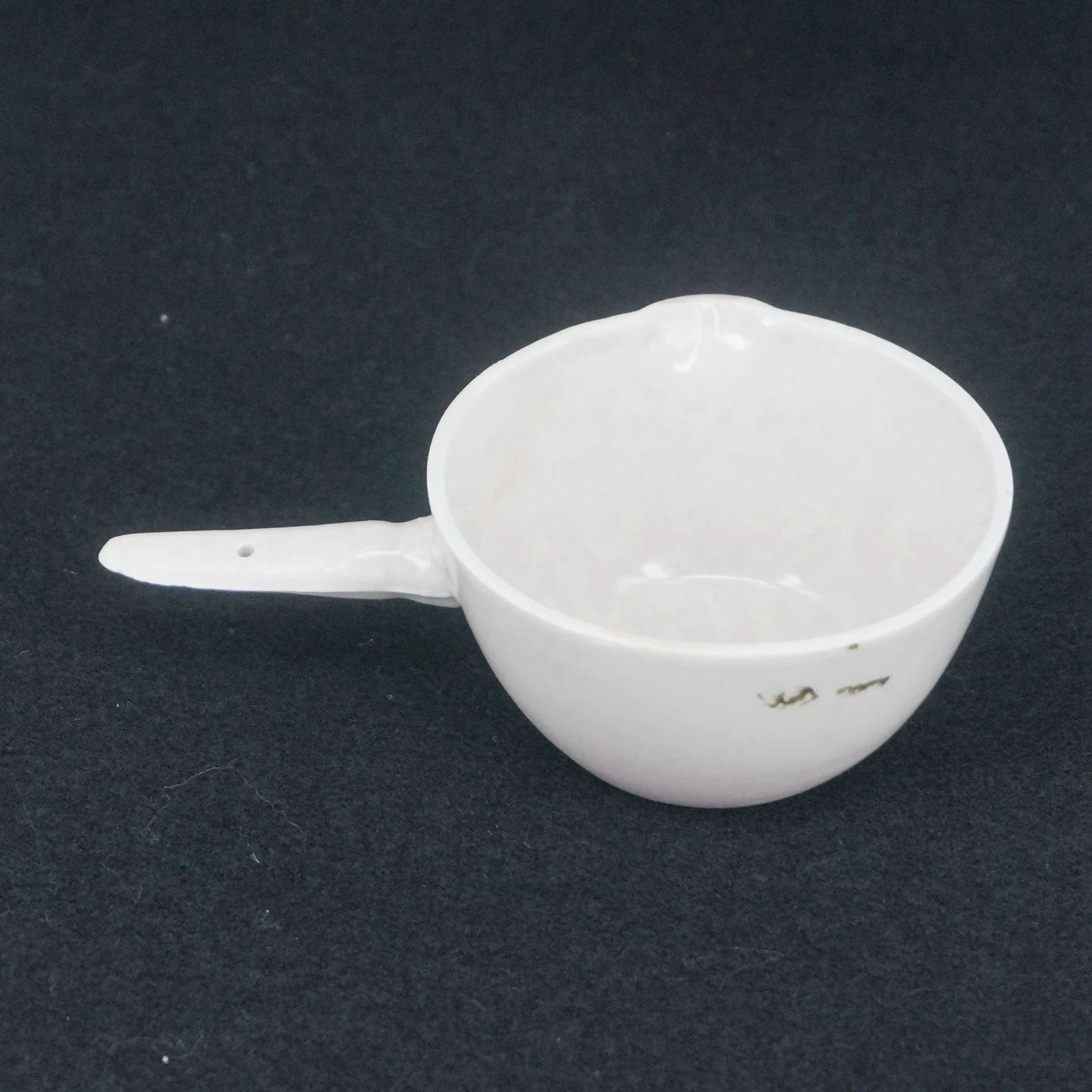 100ml Inner Diameter 75mm Ceramic Evaporating dish Round bottom with handle For Chemistry Laboratory
100ml Inner Diameter 75mm Ceramic Evaporating dish Round bottom with handle For Chemistry Laboratory