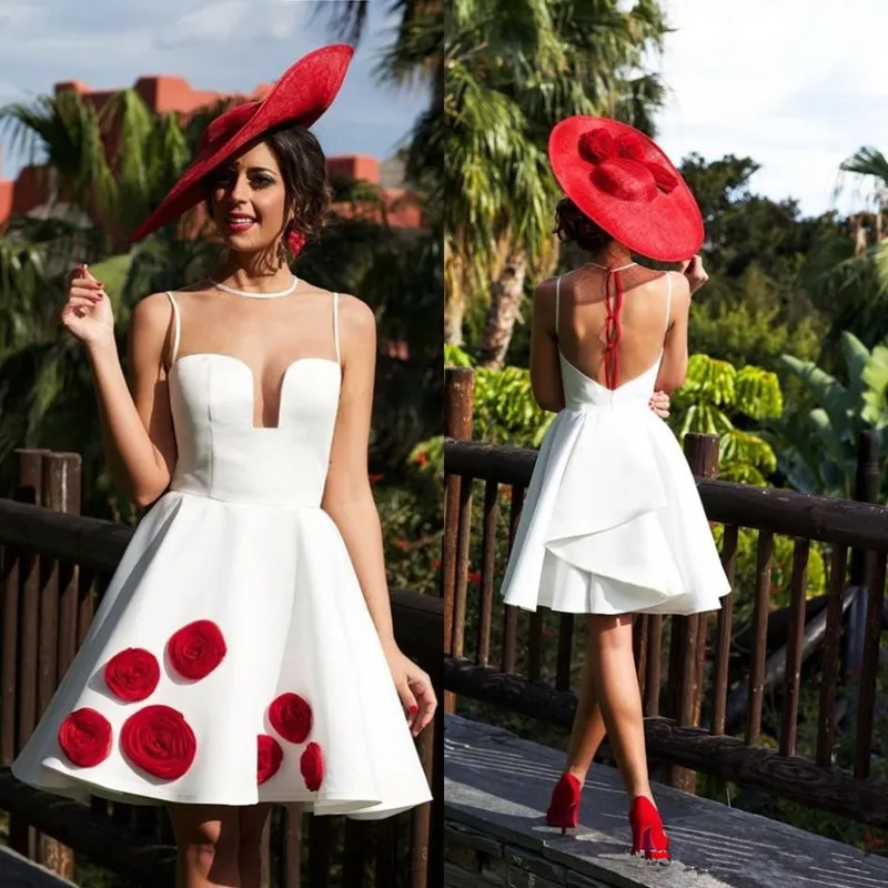 Vestido Cocktail Dresses 2016 A Line Sheer Neck Dubai Abaya Short Party Dress white with Red Flowers cocktail dress Short Gowns
Vestido Cocktail Dresses 2016 A Line Sheer Neck Dubai Abaya Short Party Dress white with Red Flowers cocktail dress Short Gowns