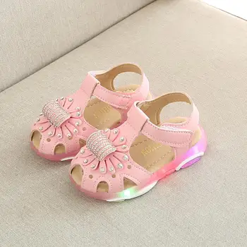 Baby Girls Flowers LED Light Luminous Sandals Girls Soft-Sole Glowing Shoes Baby Girls Sandals
Baby Girls Flowers LED Light Luminous Sandals Girls Soft-Sole Glowing Shoes Baby Girls Sandals