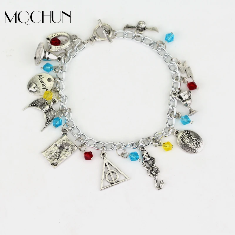 Classic Movie Charm Bracelet Hogwarts Horcrux Deathly Hallows Ravenclaw Diadem Hufflepuff Women Men Cosplay Gift
Classic Movie Charm Bracelet Hogwarts Horcrux Deathly Hallows Ravenclaw Diadem Hufflepuff Women Men Cosplay Gift