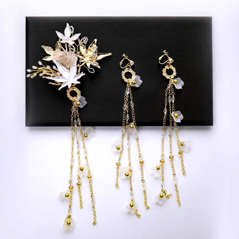 Gold Crystal Leaf Flower Long Tassel Earring and Hairpin Set Maple Drop Earrings Wedding Bridal Hair Accessories Jewelry Set JL
Gold Crystal Leaf Flower Long Tassel Earring and Hairpin Set Maple Drop Earrings Wedding Bridal Hair Accessories Jewelry Set JL