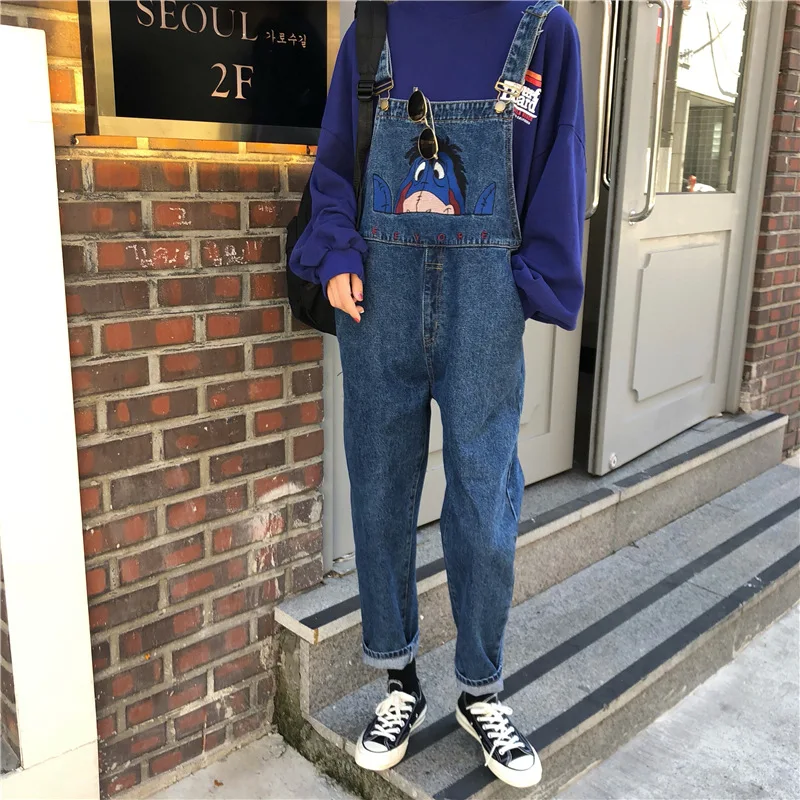 Korean Spring College Style Restoration, Loose Knickers, Old Jeans Student Age Reduction Cartoon Embroidery Belt Girls
Korean Spring College Style Restoration, Loose Knickers, Old Jeans Student Age Reduction Cartoon Embroidery Belt Girls