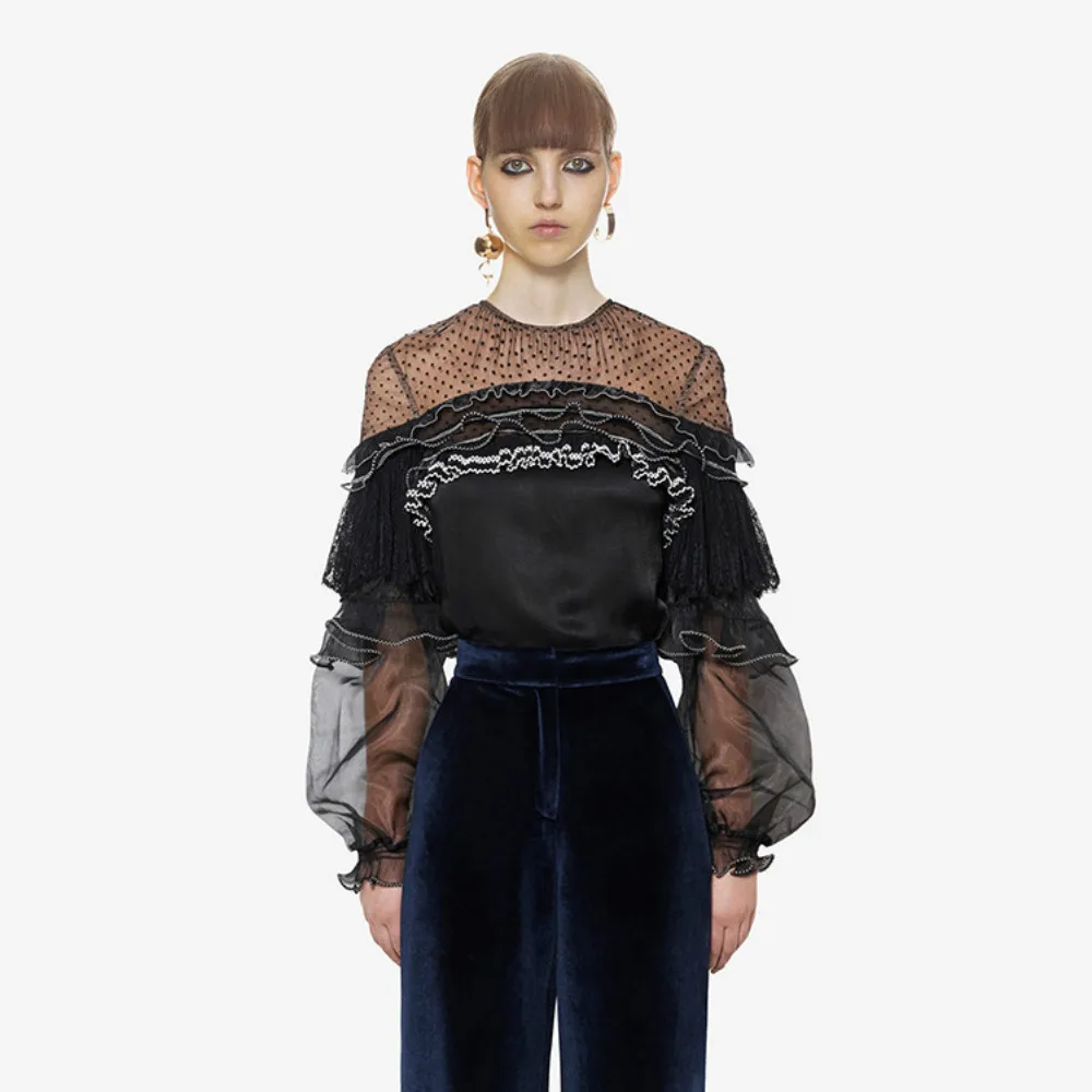 Runway Women's Blouses 2018 Spring Summer Female Sexy Perspective Patchwork Shirt Personality Puff Sleeves High Quality Fashion
Runway Women's Blouses 2018 Spring Summer Female Sexy Perspective Patchwork Shirt Personality Puff Sleeves High Quality Fashion
