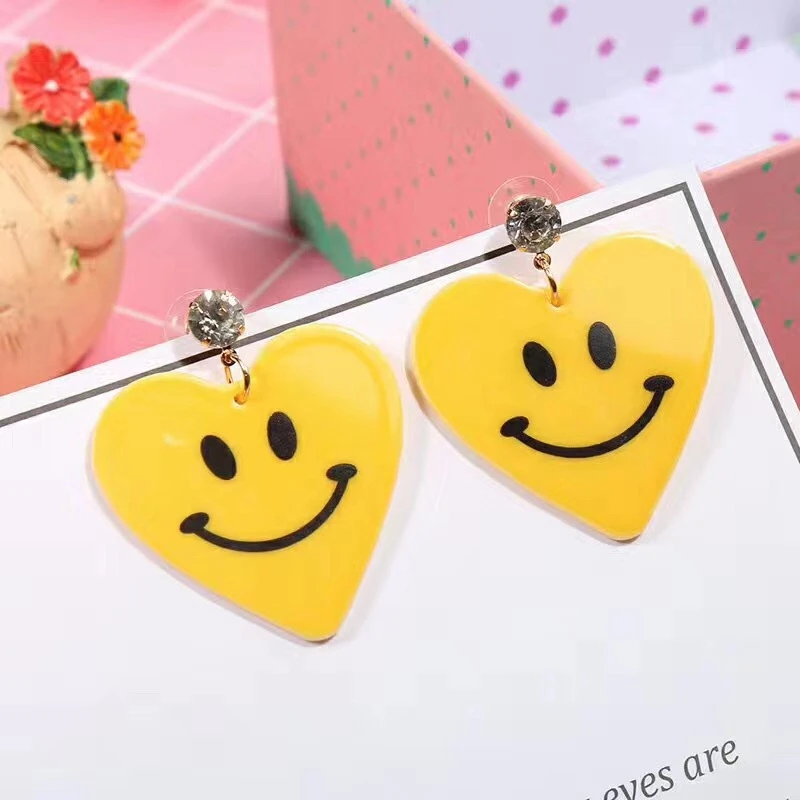 Personality Geometric Heart Star Round Smile Earrings European Fashion Acrylic Jewelry
Personality Geometric Heart Star Round Smile Earrings European Fashion Acrylic Jewelry