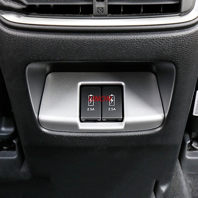 Fit For Honda CR-V CRV 2017 2018 Car styling accessories Car Rear Charging interface panel Cover Trim ABS chrome
Fit For Honda CR-V CRV 2017 2018 Car styling accessories Car Rear Charging interface panel Cover Trim ABS chrome