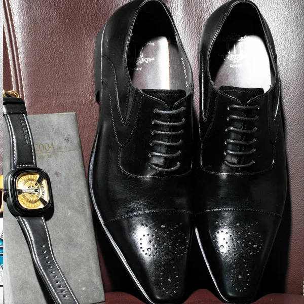 Italian Style Men Leather Shoes Men Wedding Brogue Shoes Lace Up Formal Dress Shoes Party Office Black Oxfords
Italian Style Men Leather Shoes Men Wedding Brogue Shoes Lace Up Formal Dress Shoes Party Office Black Oxfords