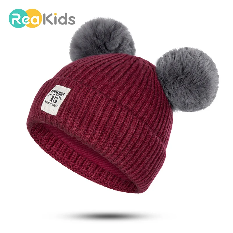 REAKIDS New Children Double Pompon Winter Hats Crochet Cap Fashion Pompon Ball Warm Baby Hat Girls Boys Knitted Cotton Hat
REAKIDS New Children Double Pompon Winter Hats Crochet Cap Fashion Pompon Ball Warm Baby Hat Girls Boys Knitted Cotton Hat