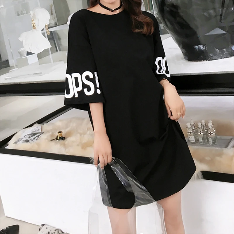 2019 Summer New Long Slit Print Short-sleeved Cotton Dress Women Street Casual Fashion Cartoon Loose T-shirt Dress Vestidos
2019 Summer New Long Slit Print Short-sleeved Cotton Dress Women Street Casual Fashion Cartoon Loose T-shirt Dress Vestidos