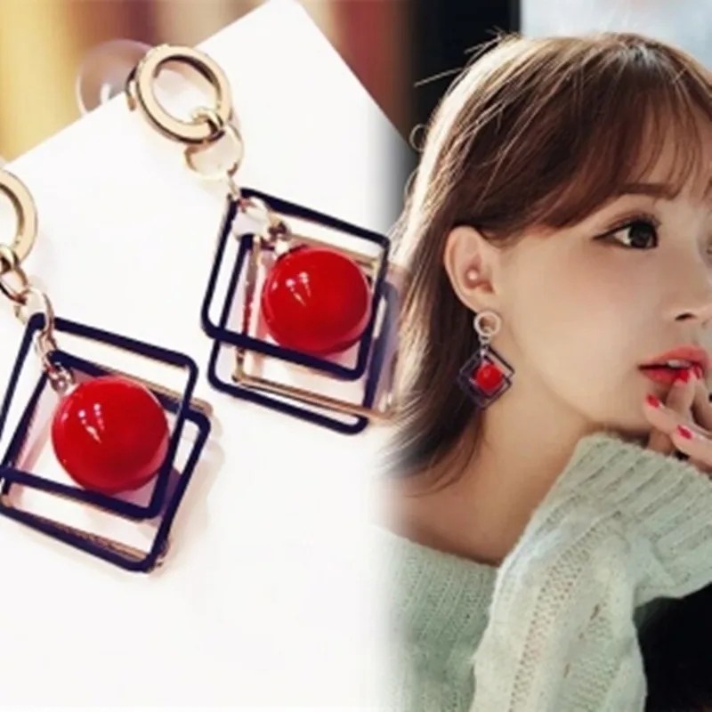 2018 New Korean high-end temperament earrings geometric square earrings Fashionable and elegant cherry big beads wild earrings
2018 New Korean high-end temperament earrings geometric square earrings Fashionable and elegant cherry big beads wild earrings