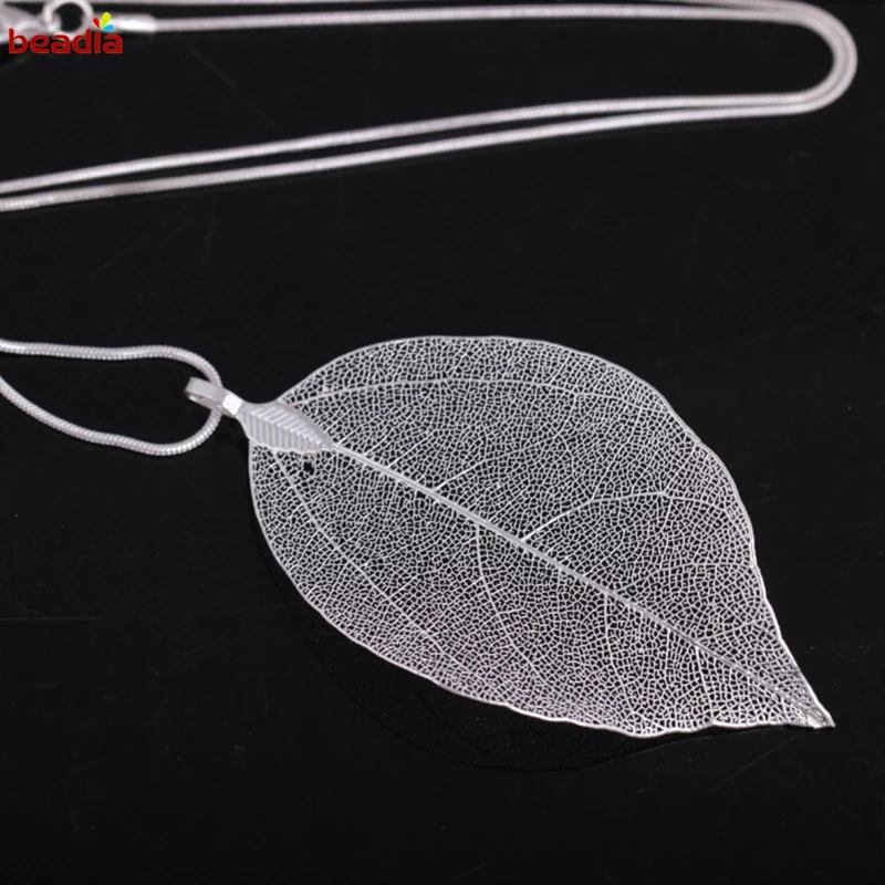 New Arrival Long Chain Sweater Necklace Ultra Thin Natural Hollow Leaf Pendnat Necklaces Women Fashion Jewelry 4 Colors
New Arrival Long Chain Sweater Necklace Ultra Thin Natural Hollow Leaf Pendnat Necklaces Women Fashion Jewelry 4 Colors