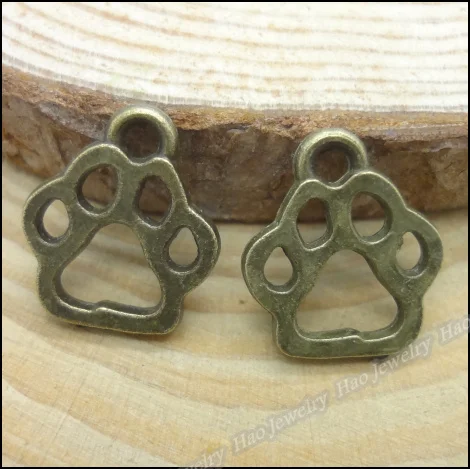 200 pcs Charms Bear's paw Pendant Antique bronze Zinc Alloy Fit Bracelet Necklace DIY Metal Jewelry Findings
200 pcs Charms Bear's paw Pendant Antique bronze Zinc Alloy Fit Bracelet Necklace DIY Metal Jewelry Findings