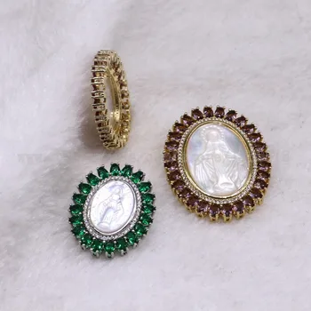 Wholesale 5 Pcs shell charms with Micro pave Cubic zircon Mixed color pendant round letter necklace pendant Gift for her 3193
Wholesale 5 Pcs shell charms with Micro pave Cubic zircon Mixed color pendant round letter necklace pendant Gift for her 3193