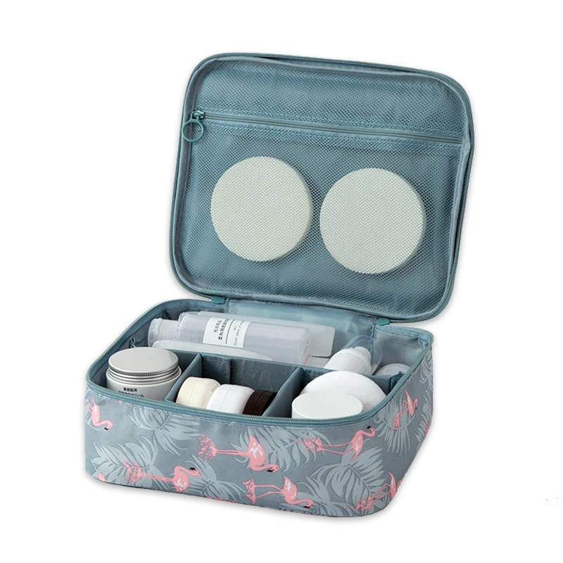 New Version travel organizer Women makeup case nylon waterproof cosmetic bag Large Capacity packing cubes maleta de maquiagem
New Version travel organizer Women makeup case nylon waterproof cosmetic bag Large Capacity packing cubes maleta de maquiagem