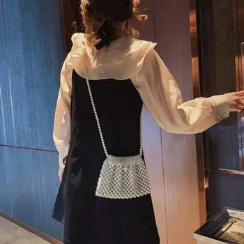 Ins Mini Square Bag Hand-woven Crossbody Bag Party Retro bag Hand-woven Mobile Phone Bag
Ins Mini Square Bag Hand-woven Crossbody Bag Party Retro bag Hand-woven Mobile Phone Bag