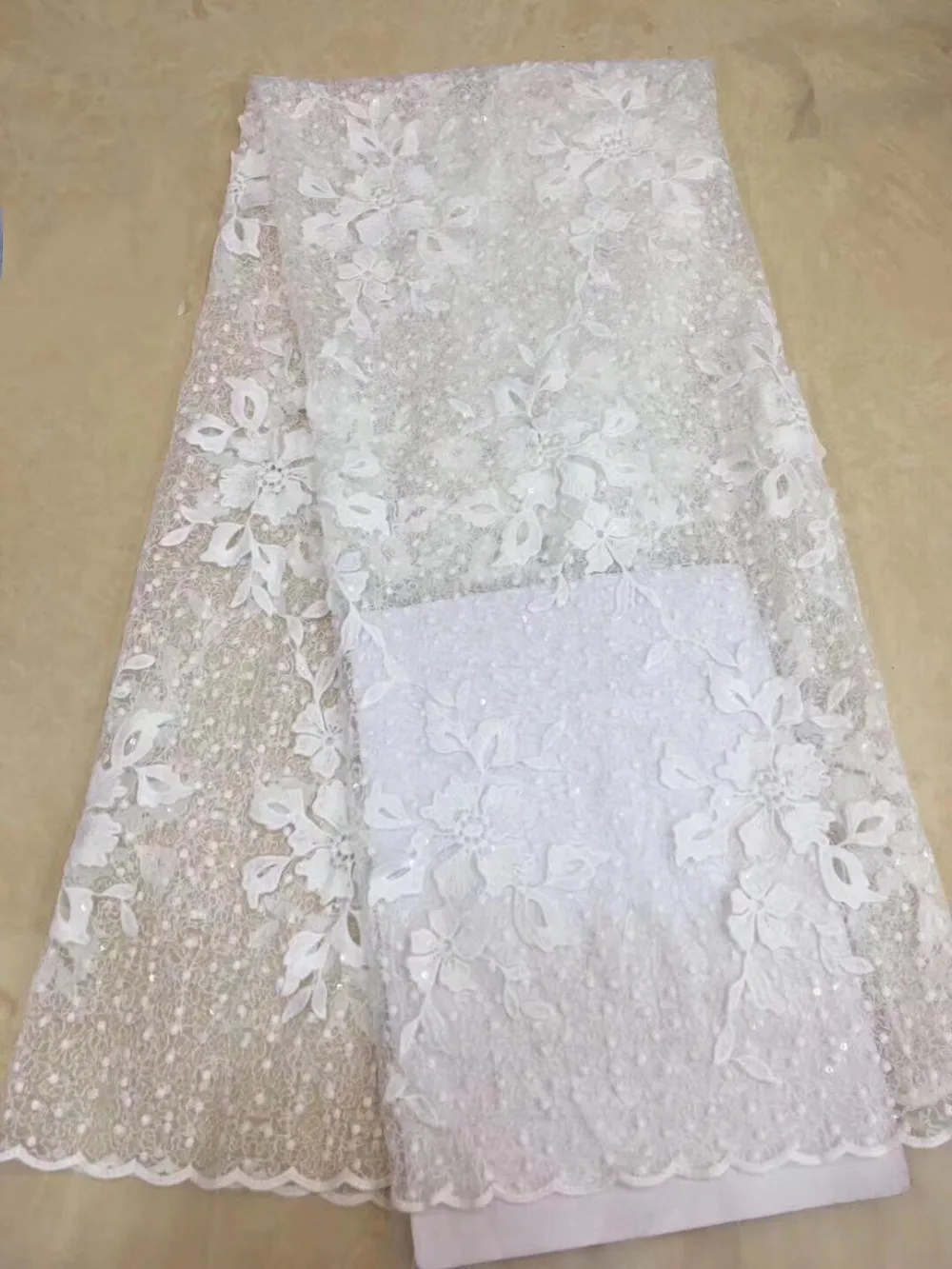 Free shipping (5yards/pc) high quality pure white African tulle lace fine embroidered French net lace fabric for wedding FZZ114
Free shipping (5yards/pc) high quality pure white African tulle lace fine embroidered French net lace fabric for wedding FZZ114