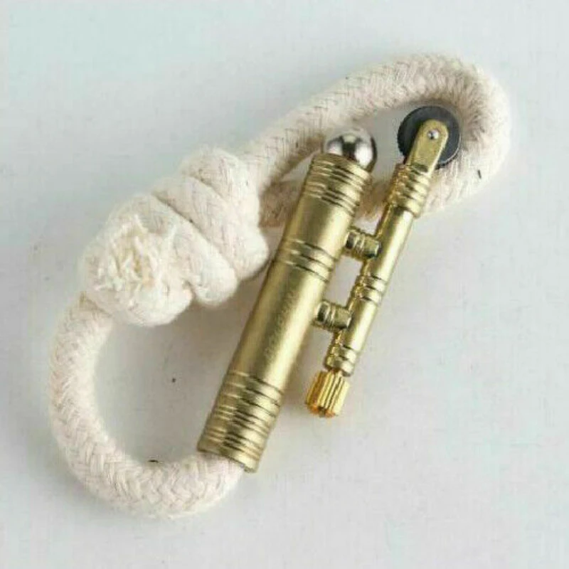 Vintage Retro lighter Rattlesnake Rope Velvet Metal Camping Trench Sailor style Safe And Space-saving Camping Essential
Vintage Retro lighter Rattlesnake Rope Velvet Metal Camping Trench Sailor style Safe And Space-saving Camping Essential