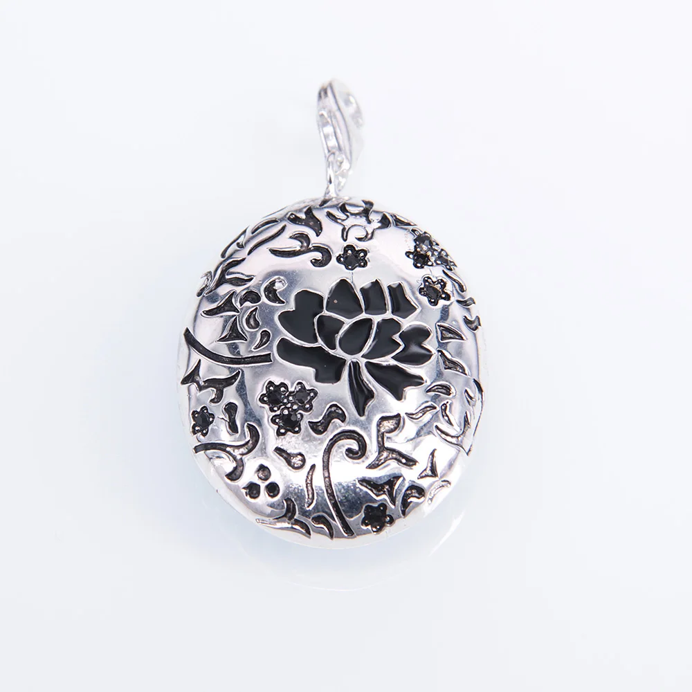 925 Sterling Silver Oval Pattern Collection Box Glam Pendants Fit Necklace Chain, Bijoux Most Fashion Soul Jewelry for Women Men
925 Sterling Silver Oval Pattern Collection Box Glam Pendants Fit Necklace Chain, Bijoux Most Fashion Soul Jewelry for Women Men