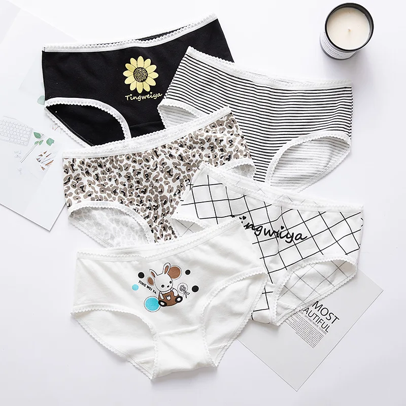 ZQTWT New Cotton Panties For Women Funny Print Underwear Girl Briefs Female Casual Sexy Lingerie Underpants Ladies Panty
ZQTWT New Cotton Panties For Women Funny Print Underwear Girl Briefs Female Casual Sexy Lingerie Underpants Ladies Panty